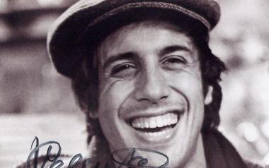 Ο  Γιάννης Πετρίδης ακούει 10 υπέροχα Ιταλικά τραγούδια