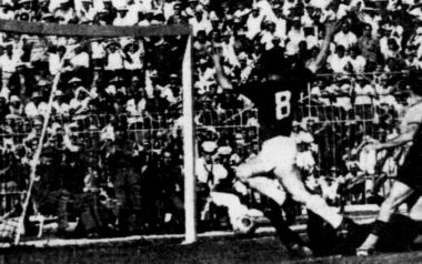 Τα τραγούδια που νόμιζαν πριν 60 χρόνια ότι ήταν για Παναθηναϊκό και ΑΕΚ