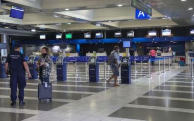 Κορονοϊός: Σκηνές χάους σε αμερικανικά αεροδρόμια