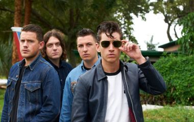 Πού είναι κρυμμένα τα νέα όμορφα τραγούδια;