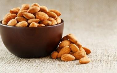 Αυτές είναι οι τροφές με πολλές θερμίδες που αδυνατίζουν