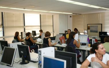 Ασφαλιστικό: Αφαίμαξη 2,26 δισ. ευρώ για αυτοαπασχολούμενους και συνταξιούχους
