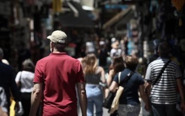 Έρχονται αλλαγές, στις 15:00 οι ανακοινώσεις για τα νέα προνόμια στους εμβολιασμένους