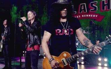 Slash και Myles Kennedy "Fill My World," 