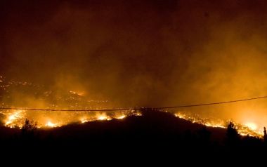 Δήμαρχος Ραφήνας-Πικερμίου: Ο αριθμός των νεκρών μπορεί να είναι τριψήφιος, μέχρι τώρα είναι 50