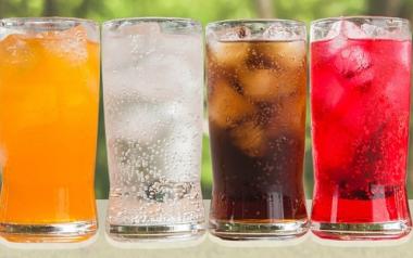 10 σημαντικοί λόγοι για να  αποφεύγετε τα αναψυκτικά 