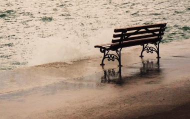 10 τραγούδια που προκαλούν νοσταλγία στον Κώστα Ζουγρή