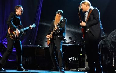 Joe Bonamassa, Dusty Hill, Derek Trucks and Billy Gibbons - Going Down