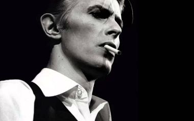 19 ώρες αγαπημένος David Bowie - Η πλήρης δισκογραφία του... 