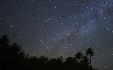 Κορυφώνεται την νύχτα η πρώτη βροχή διαττόντων της άνοιξης