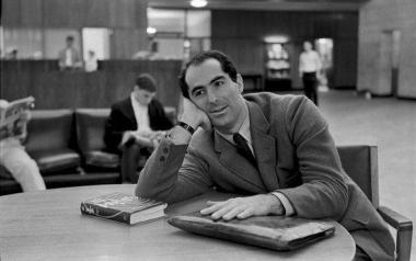 Philip Roth: Τα 15 βιβλία που επηρέασαν την ζωή του και η ηλικία που τα διάβασε...