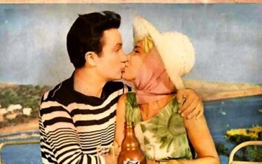 Βογιατζής-Ζαμπέτας, Ανουσάκη στην ταινία του 1963 Μικροί και μεγάλοι εν δράση