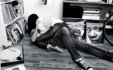 Γιατί όταν αγαπάς πρέπει να το δείχνεις