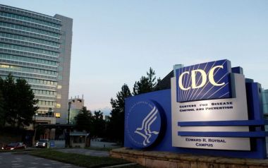 CDC: Ανεμβολίαστοι,11 φορές περισσότερες πιθανότητες να πεθάνουν από κορονοϊό