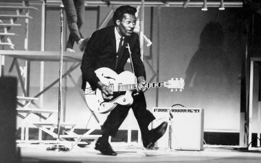 Chuck Berry: Ο πρωτοπόρος του ροκ έγινε 90 ετών