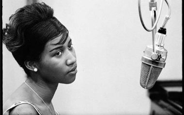 Μαθήματα ερμηνείας από την Θεά Aretha Franklin  72 ετών