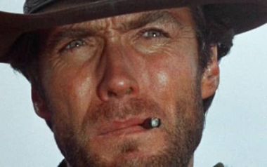 Οι σκληροί cool άντρες σε διάφορα φιλμ...