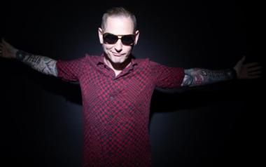 Ο Corey Taylor διασκευάζει KISS, Metallica, Red Rider, Eddie Money κα