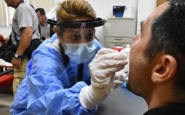 Συναγερμός. 110 τα νέα κρούσματα τα 24 σε εργοστάσιο στην Καβάλα