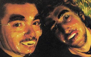 Οι Daft Punk ξανά χωρίς μάσκες - Δείτε ακυκλοφόρητες φωτογραφίες από τα πρώτα τους βήματα....