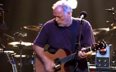 Μετά από 10 χρόνια επιστρέφει σε κονσέρτα ο David Gilmour