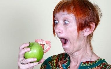 Από τις επιπλοκές της κρίσης η επιστροφή στην μασέλα