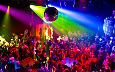 Ποιο κλαμπ στην Αθήνα έπαιζε την καλύτερη μουσική;