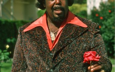 You See The Trouble With Me-Barry White
