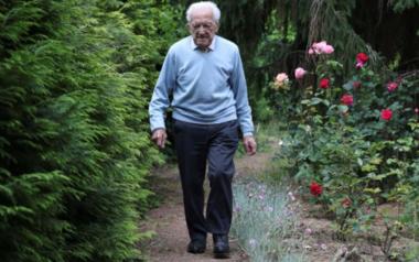 Ένας Βέλγος 103 ετών τρέχει μαραθώνιο για να βοηθήσει στην έρευνα ενάντια στον κορονοϊό