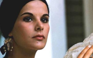 Έλενα Ναθαναήλ: Η ηθοποιός θεά των 70s, το παιδί εκτός γάμου και το πρόωρο τέλος 