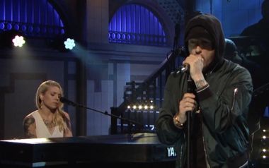 Eminem με την Skylar Grey στο SNL