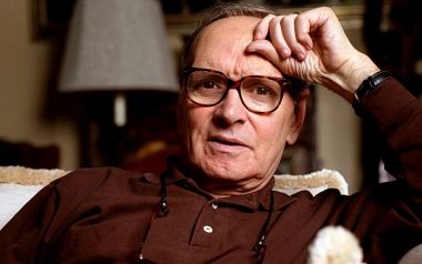 Όλοι αγαπάμε τον Ennio Morricone - Μια λίστα με διασκευές σε συνθέσεις του μαέστρου