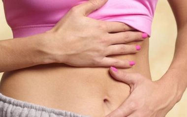 Αέρια στο έντερο, φούσκωμα στην κοιλιά και βαρυστομαχιά; Μπορεί για όλα να φταίει το άγχος