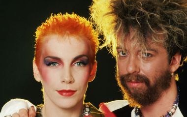 Sweet Dreams (Are Made Of This)-Eurythmics