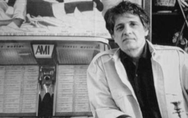 Πώς γνώρισε ο Γιάννης Πετρίδης τον σκηνοθέτη Νίκο Νικολαΐδη