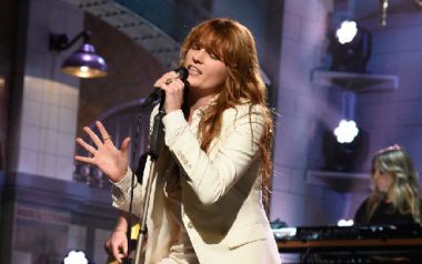 Florence + the Machine στο Saturday Night Fever