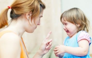 Η άποψη ...του παιδιού στην ημέρα της μητέρας. Ενώ εσύ μου φώναζες