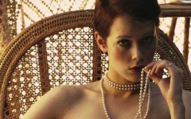 Θυμάστε την θρυλική «Εμμανουέλα»; Επιστρέφει σαν σειρά στην TV!