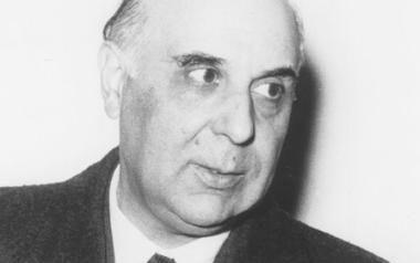  Ο Γιώργος Σεφέρης απαγγέλλει... 