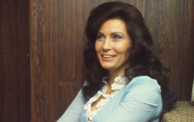 H Loretta Lynn στο νοσοκομείο με εγκεφαλικό