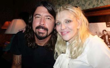 I'll Stick Around-Foo Fighters