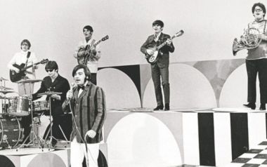 Tα 30 πιο χαρούμενα τραγούδια