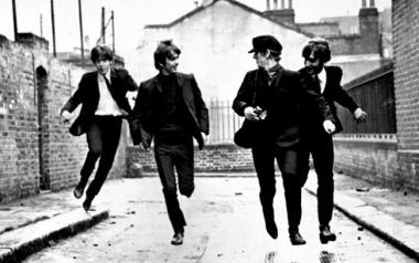 6 Ιουλίου του 1964 - Κυκλοφορεί το Μιούζικαλ 'A Hard Day's Night' με πρωταγωνιστές τους Beatles