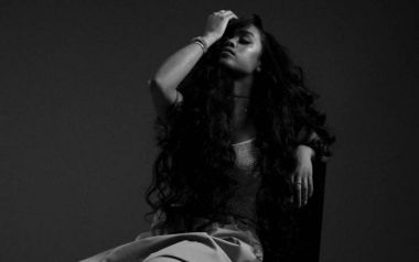 H.E.R. - Come Through ft. Chris Brown