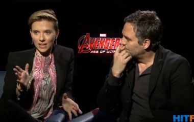 Οι Scarlett Johansson και ο Mark Ruffalo μιλούν για το 'Avengers: Age of Ultron'