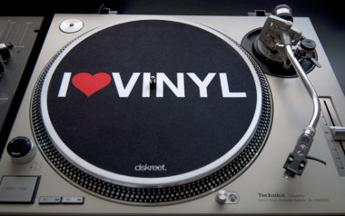 Κώστας Ζουγρής: Μερικά τραγούδια που μ' αρέσουν σήμερα