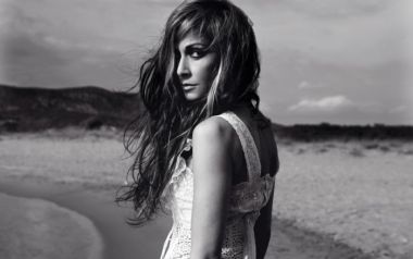 1986, η Άννα Βίσση με τραγούδι του Καρβέλα στην εκπομπή του Σαββόπουλου