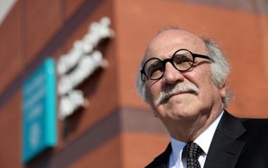  Tommy LiPuma, ήταν υποψήφιος 33 φορές για βραβείο γκράμυ 