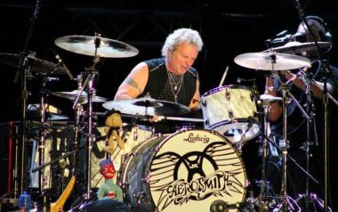 67 ετών ο Joey Kramer