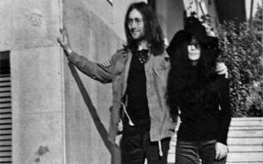 John Lennon και Yoko Ono στο Κολωνάκι το 1969...